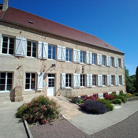 Отель Domaine Ferme Sainte Anne Лангр Экстерьер фото