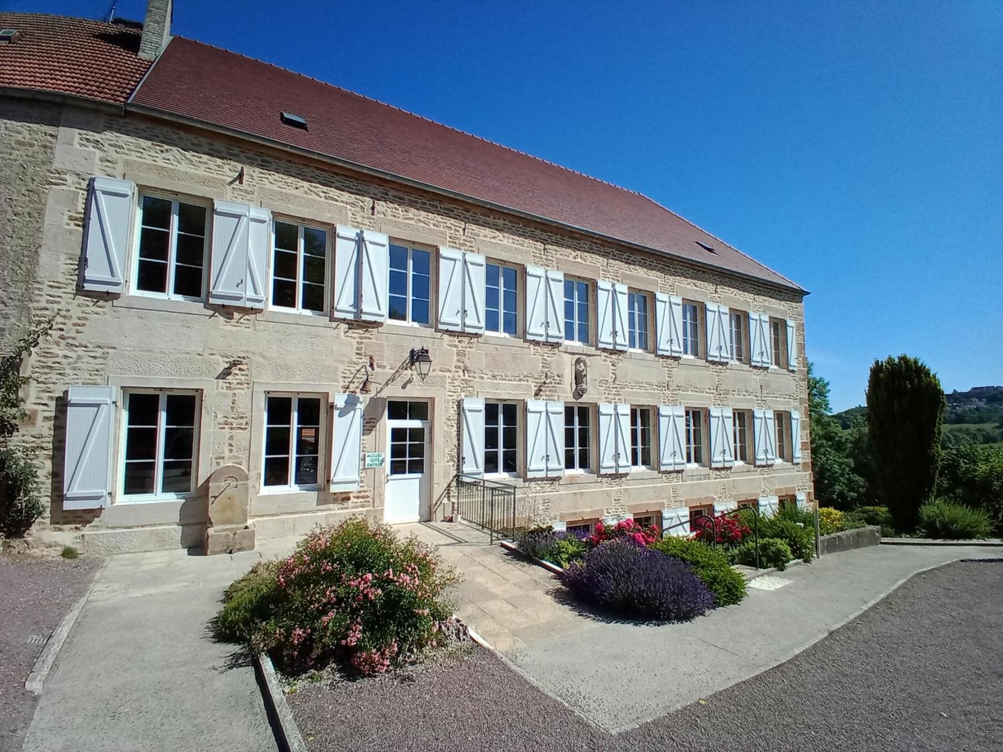 Отель Domaine Ferme Sainte Anne Лангр Экстерьер фото
